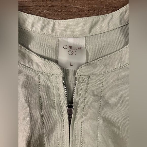 Calia By Carrie Underwood Soft Utility Romper Green Shorts Sz-Large I31 - Picture 7 of 12